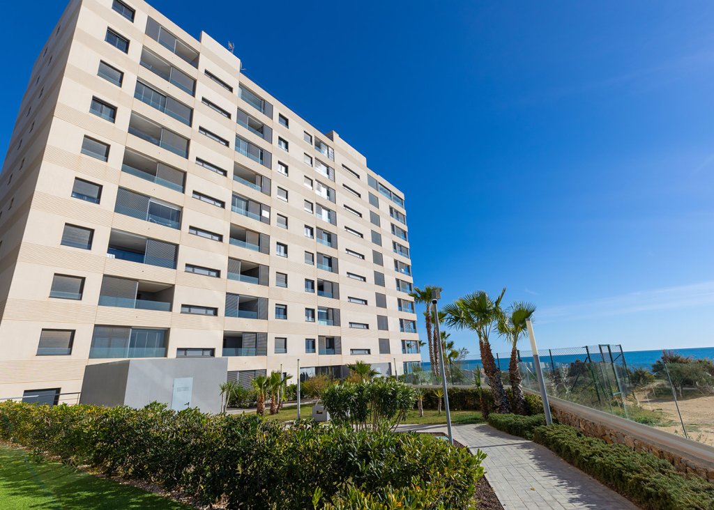 Sale - Apartment - Flat - Torrevieja - Punta Prima