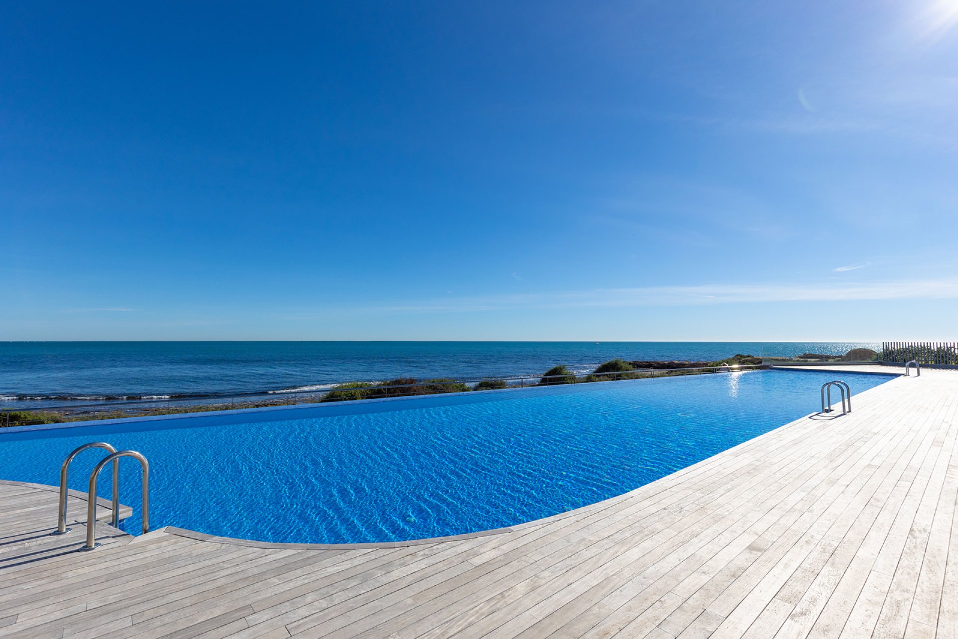 Sale - Apartment - Flat - Torrevieja - Punta Prima