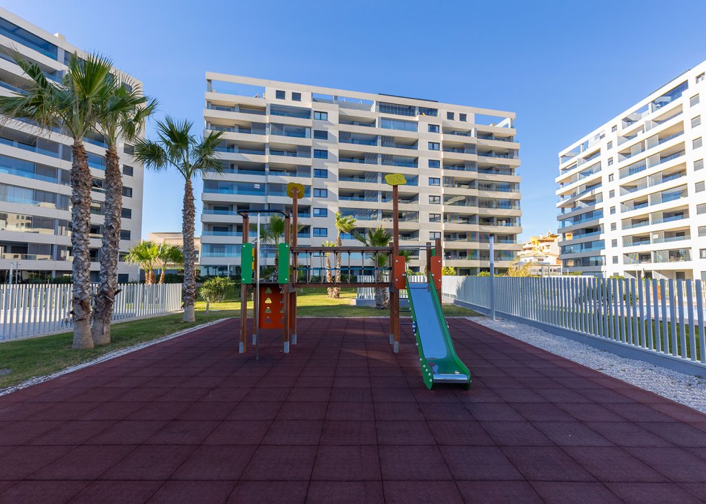 Sale - Apartment - Flat - Torrevieja - Punta Prima