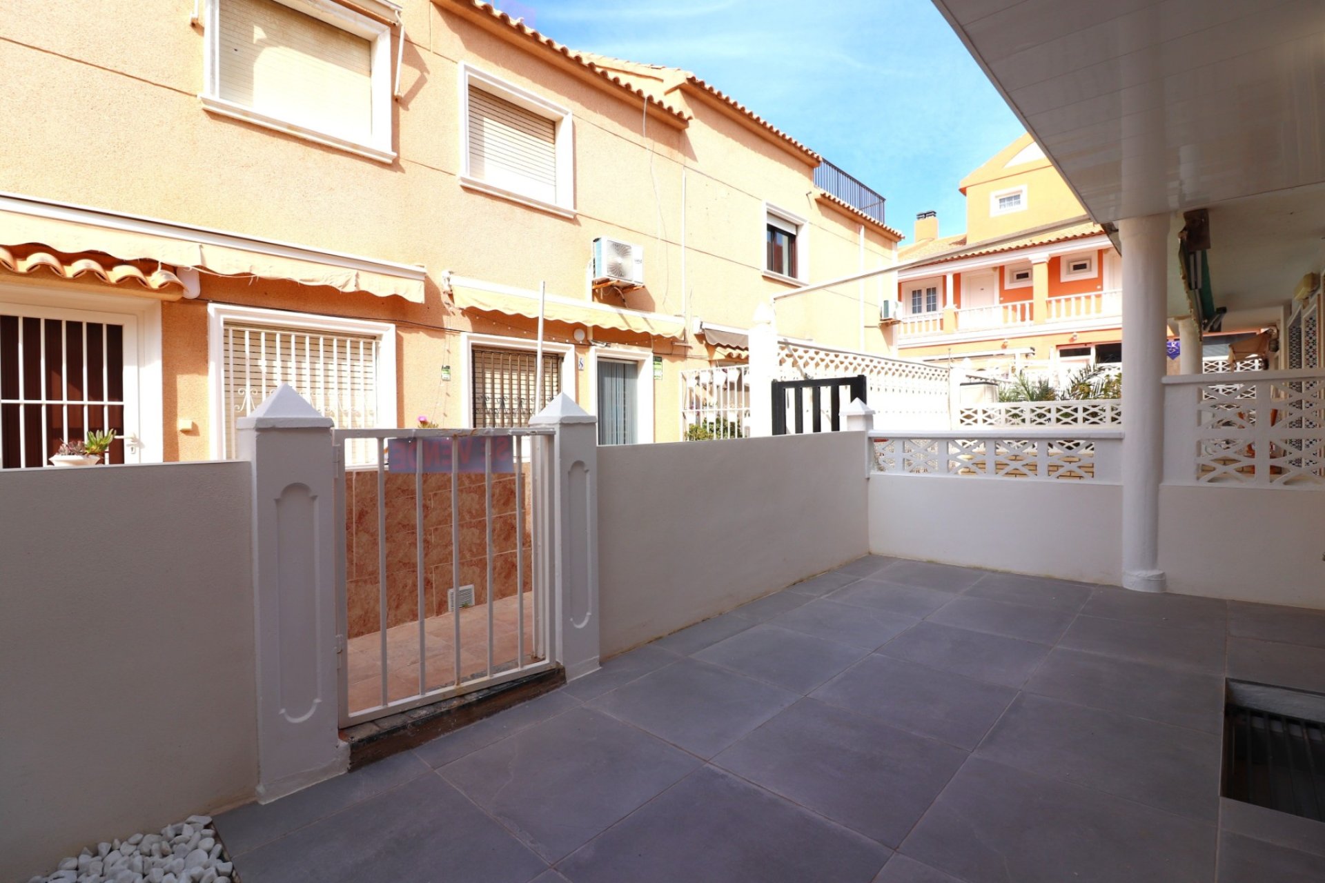 Sale - Apartment - Flat - Torrevieja - Torre La Mata