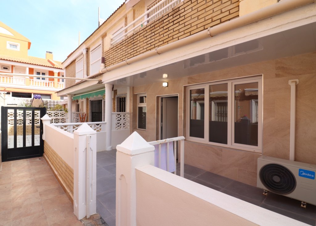 Sale - Apartment - Flat - Torrevieja - Torre La Mata