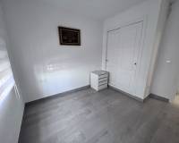 Sale - Apartment - Ground Floor - Torrevieja - El Limonar