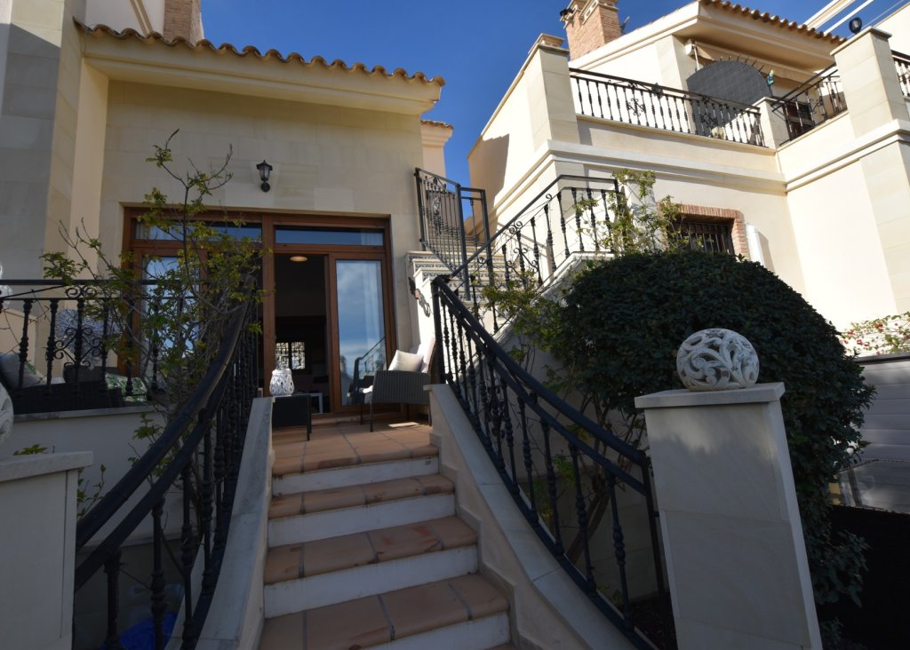 Sale - Bungalow - Algorfa - La Finca Golf Resort