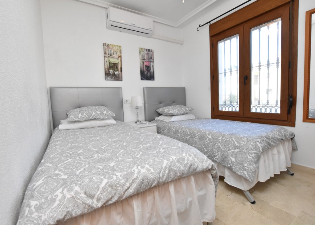 Sale - Bungalow - Algorfa - La Finca Golf Resort