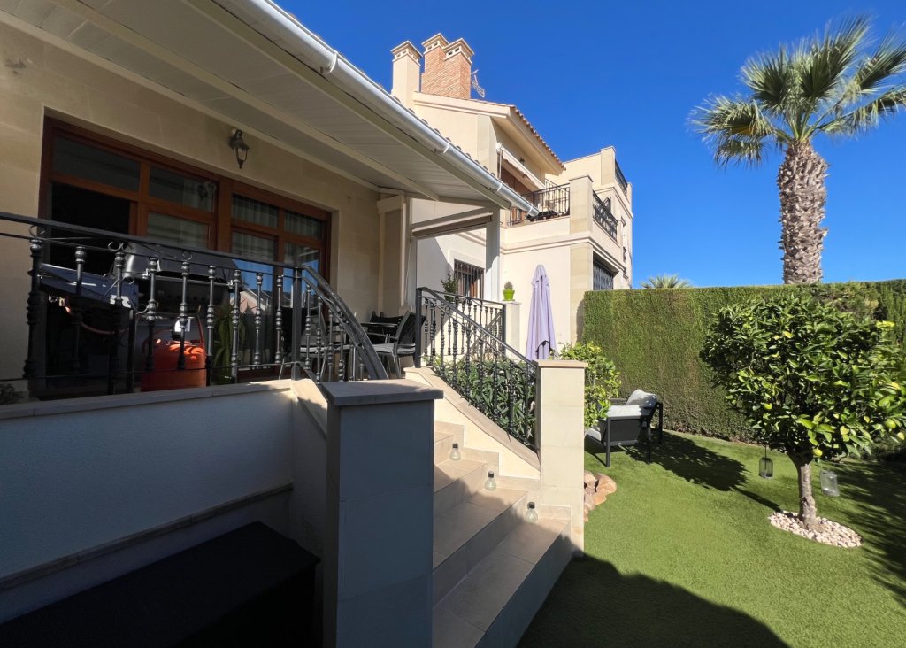 Sale - Bungalow - Algorfa - La Finca Golf Resort