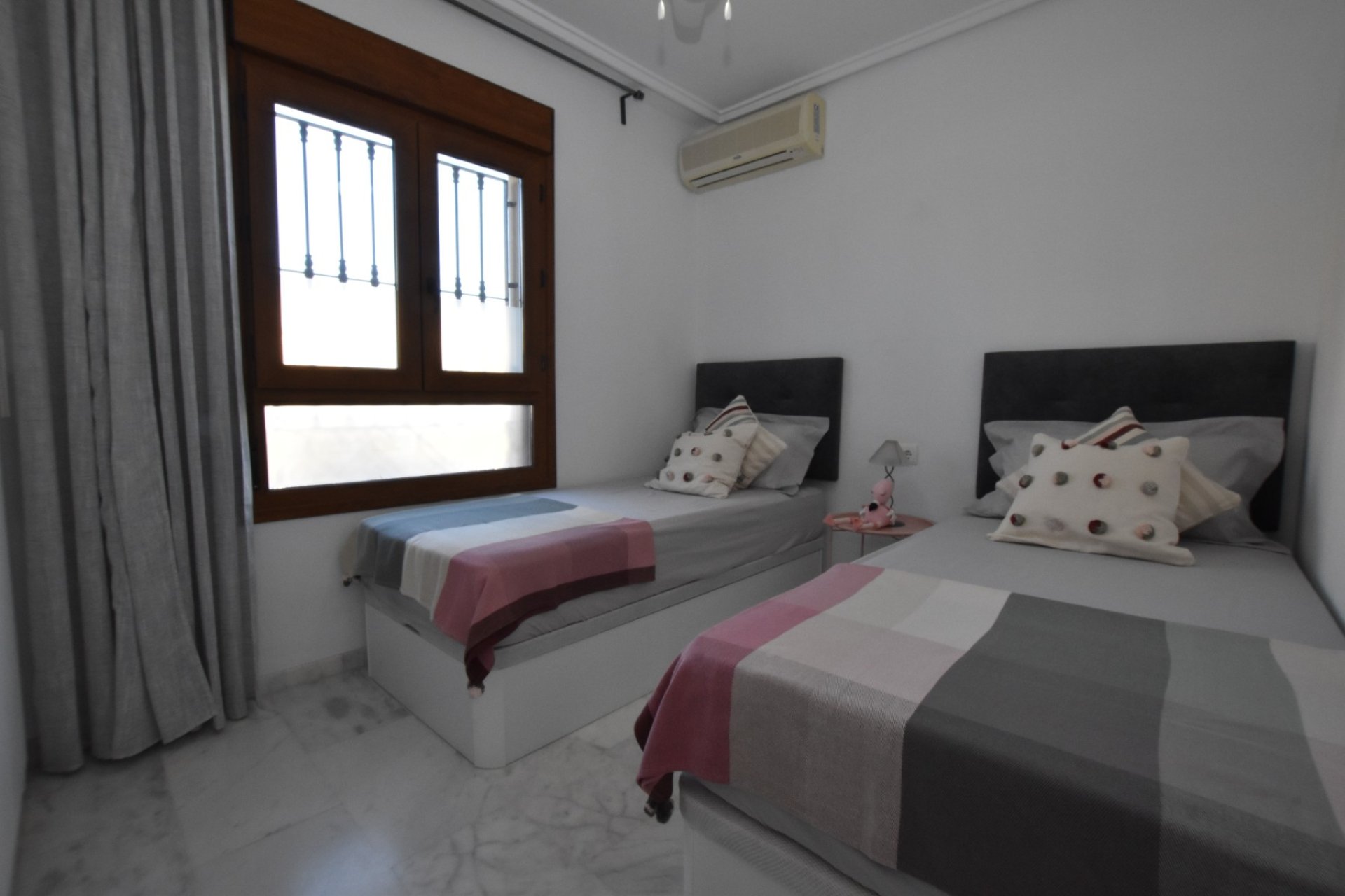 Sale - Bungalow - Algorfa - La Finca Golf Resort