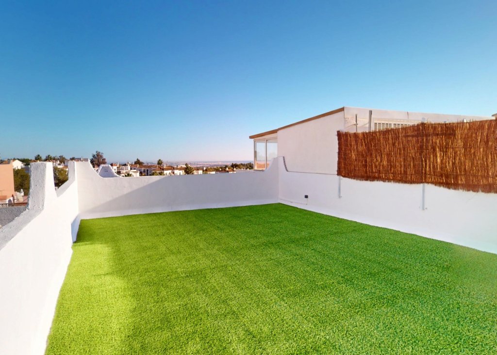 Sale - Bungalow - Orihuela Costa - Villamartin