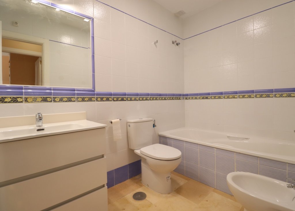 Sale - Bungalow - Orihuela Costa - Villamartin