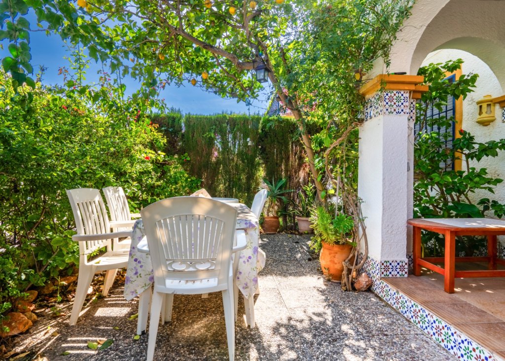 Sale - Bungalow - Orihuela Costa