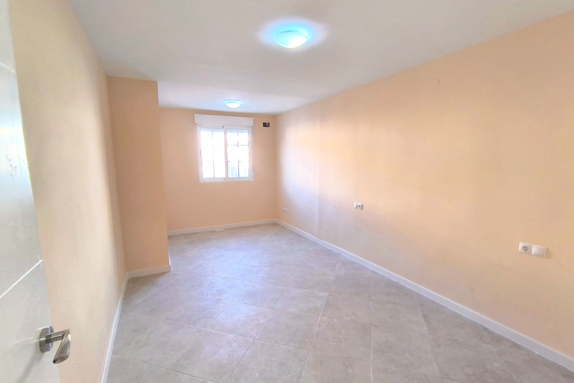 Sale - Bungalow - Torrevieja - El chaparral