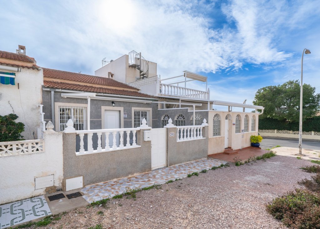 Sale - Bungalow - Torrevieja - El chaparral