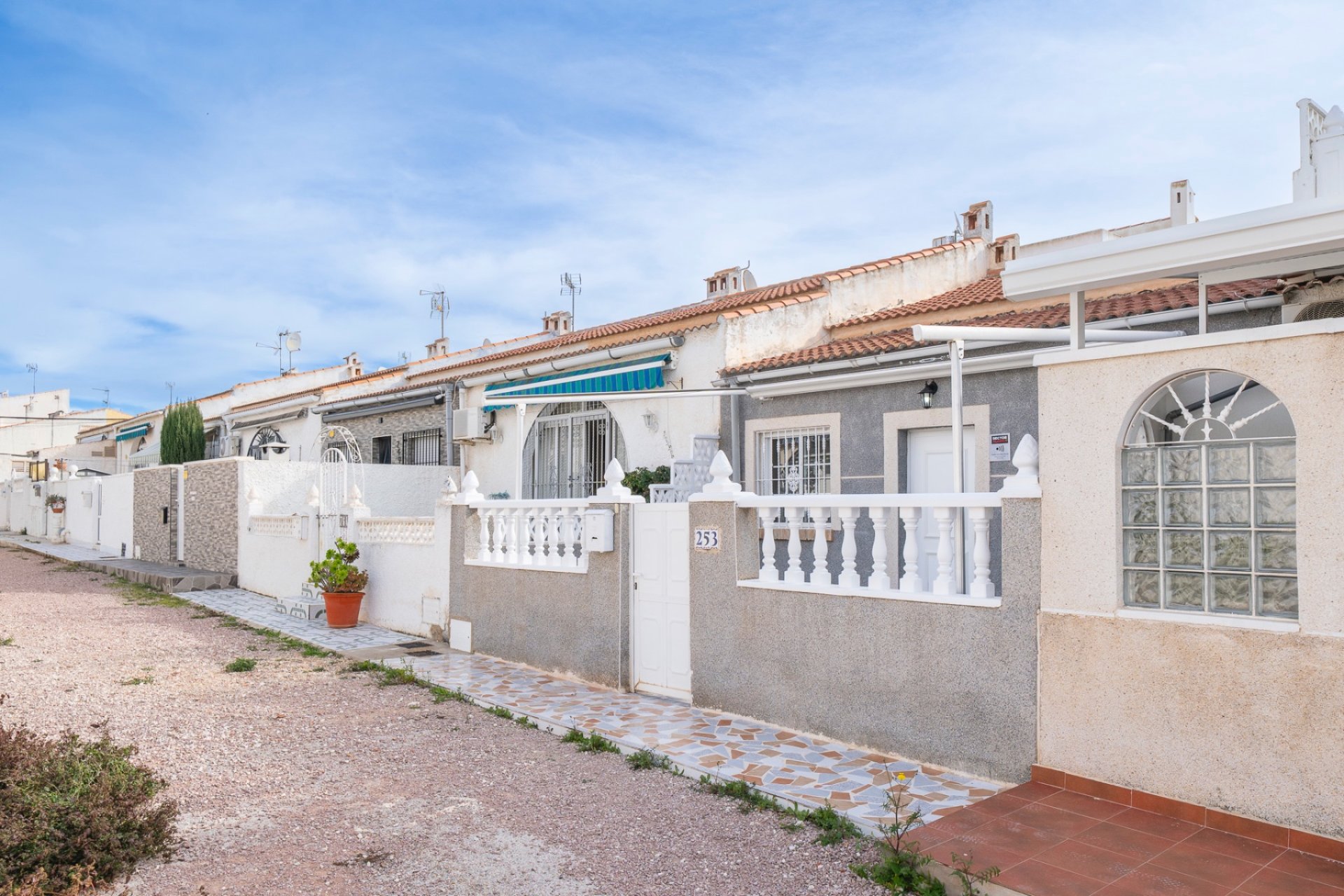 Sale - Bungalow - Torrevieja - El chaparral