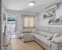 Sale - Bungalow - Torrevieja - La Siesta