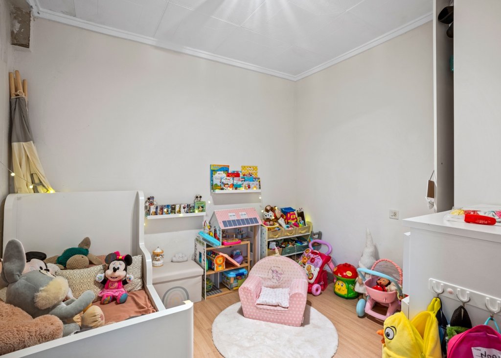 Sale - Bungalow - Torrevieja - La Siesta