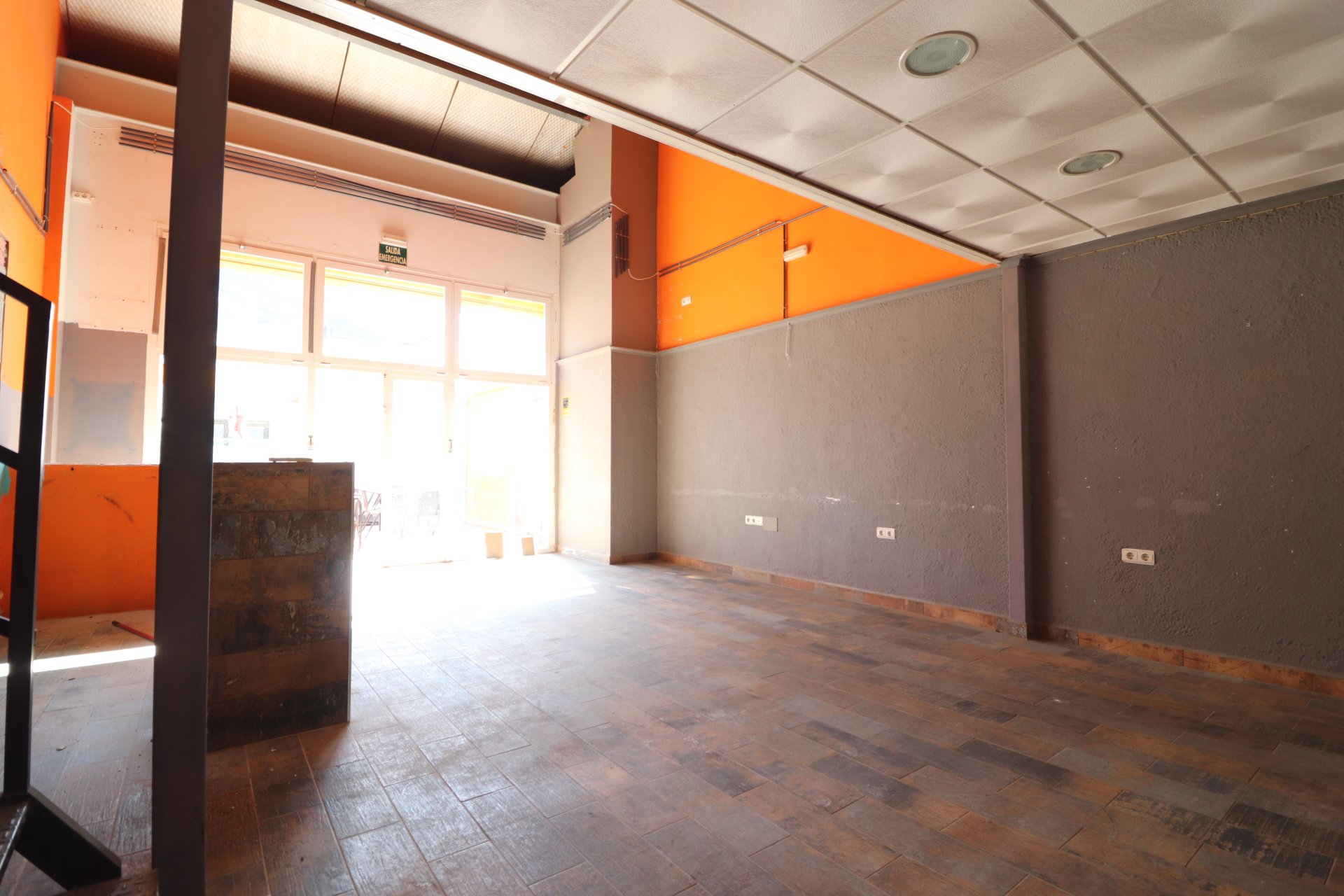 Sale - Commercial - Algorfa - La Finca Golf Resort