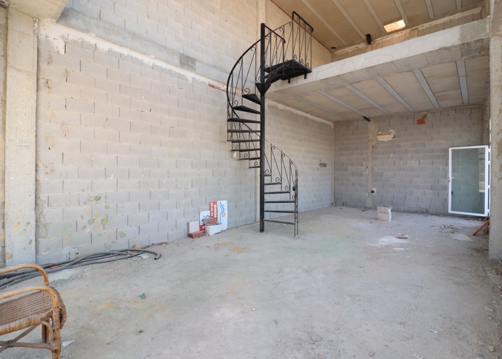 Sale - Commercial - Benimar - Benimar II