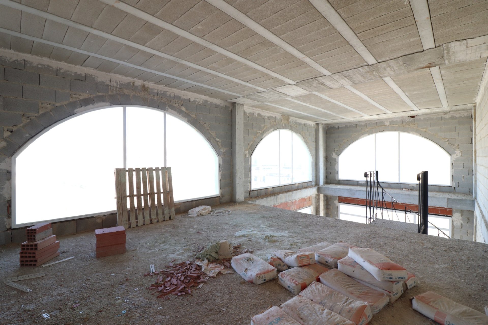 Sale - Commercial - Benimar - Benimar II