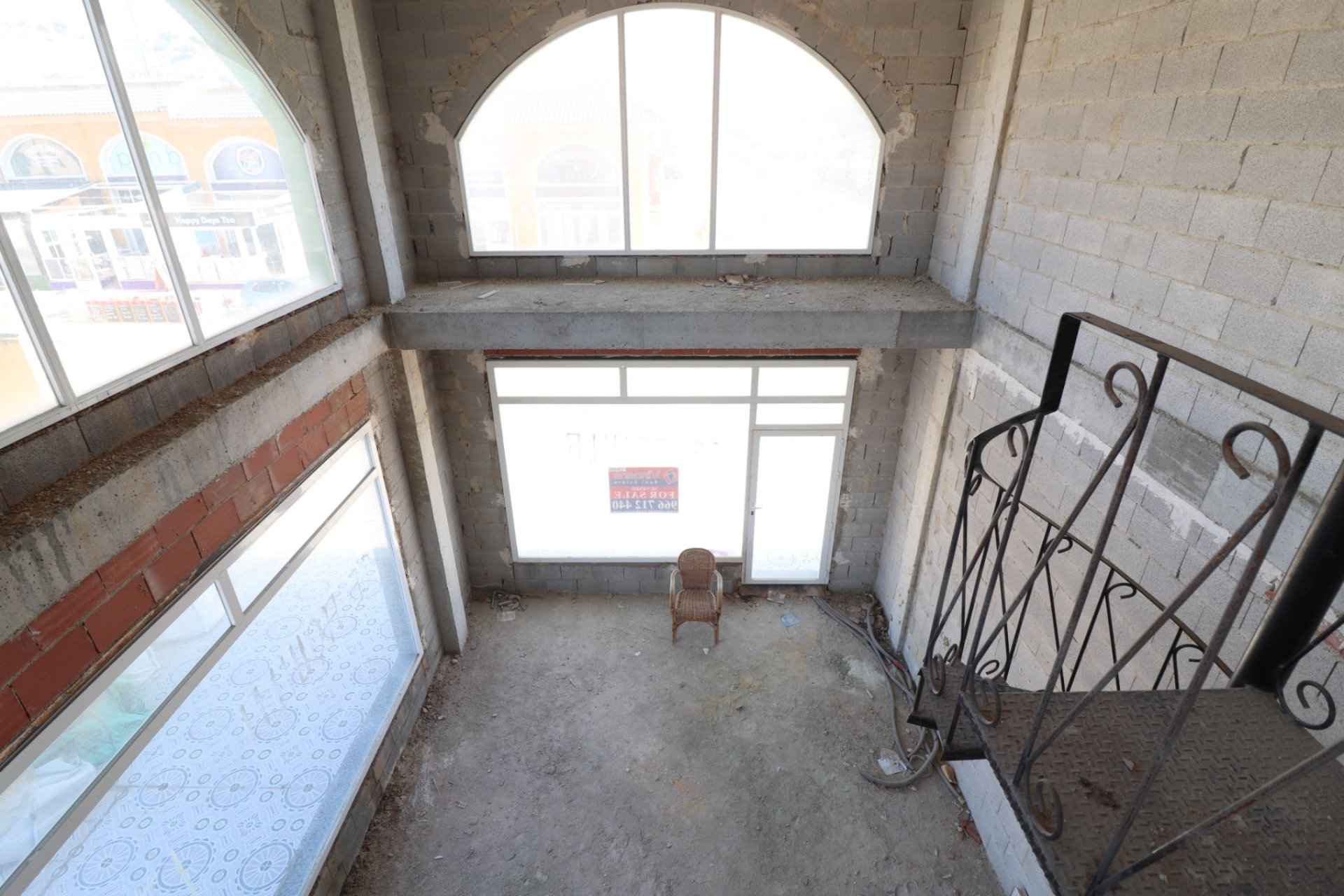 Sale - Commercial - Benimar - Benimar II