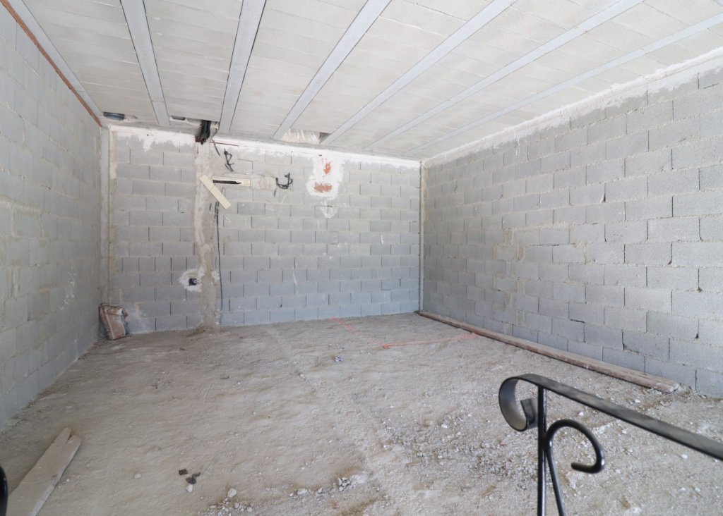 Sale - Commercial - Benimar - Benimar II