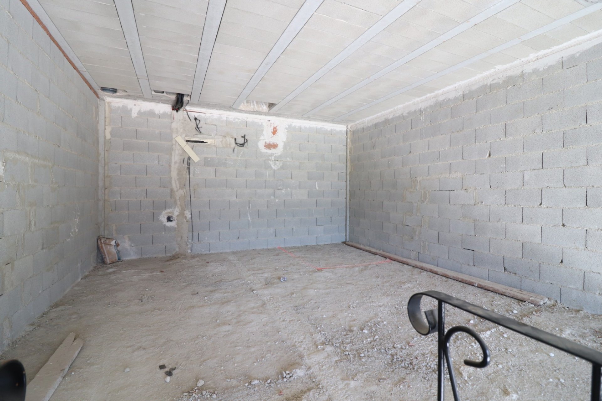 Sale - Commercial - Benimar - Benimar II