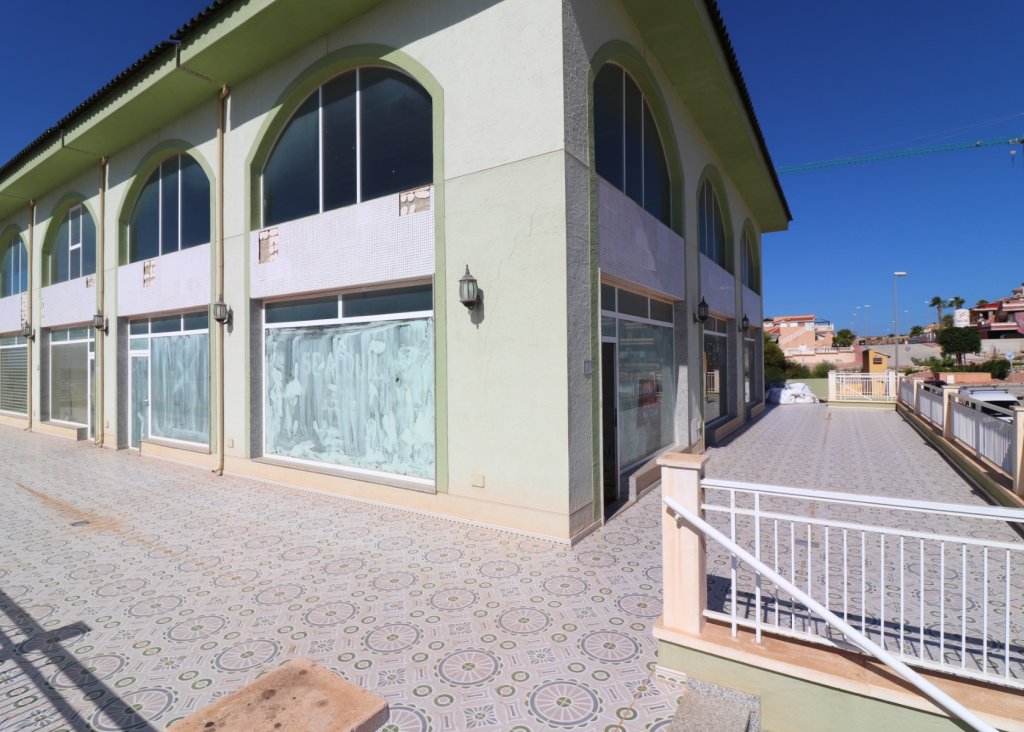 Sale - Commercial - Benimar - Benimar II