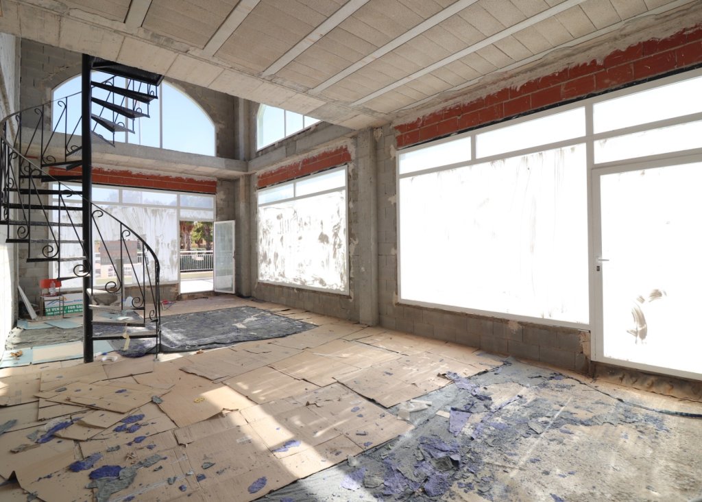 Sale - Commercial - Benimar - Benimar II