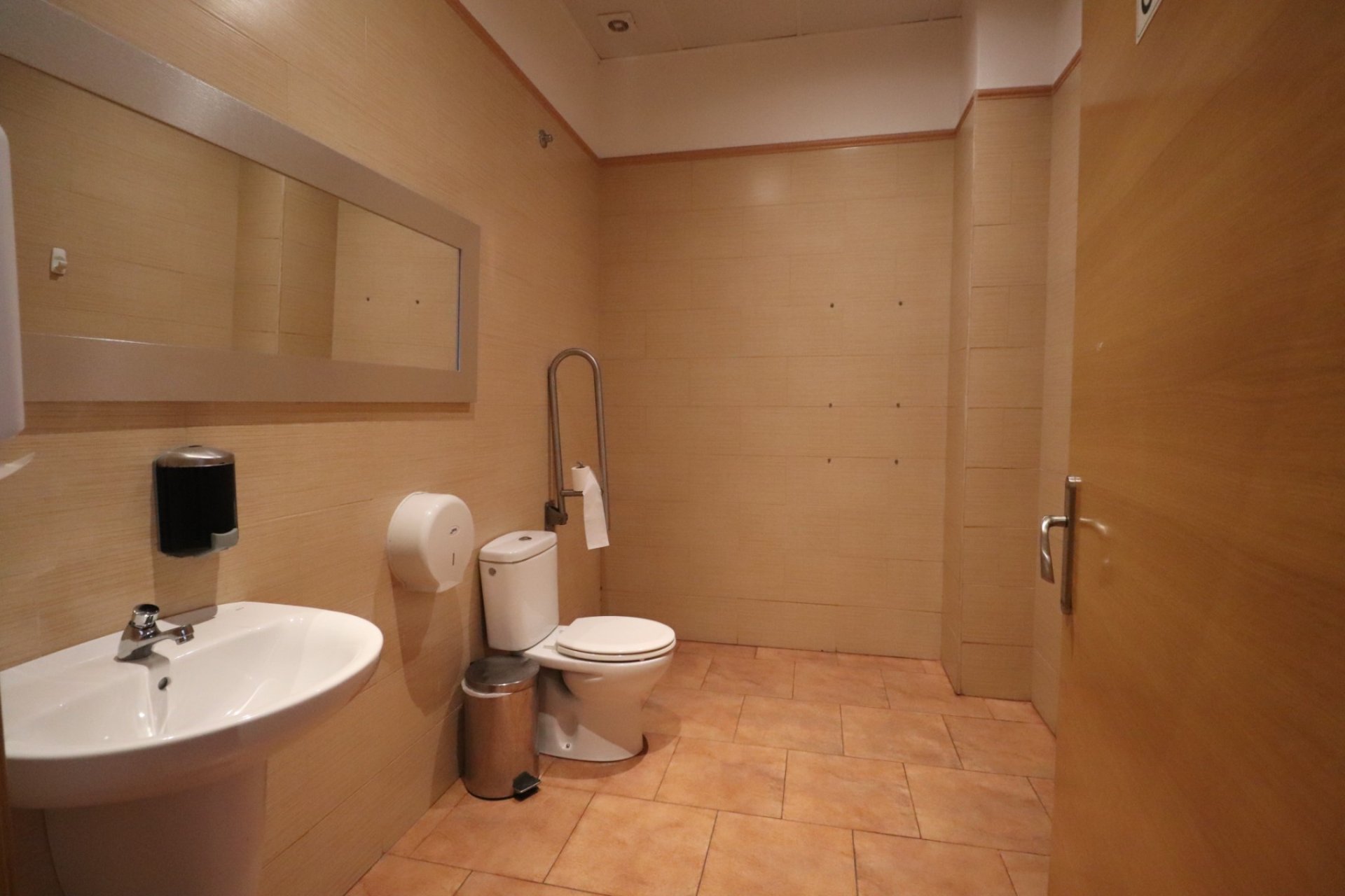 Sale - Commercial - Ciudad Quesada - Ciudad Quesada - Town