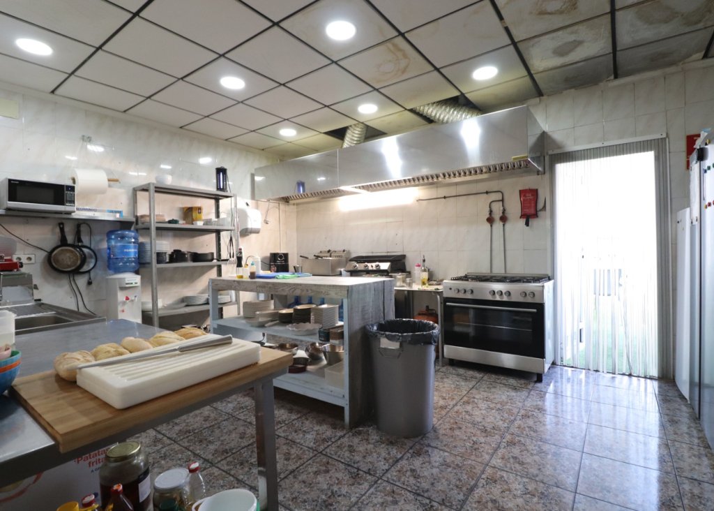 Sale - Commercial - Formentera del Segura - Formentera - Village