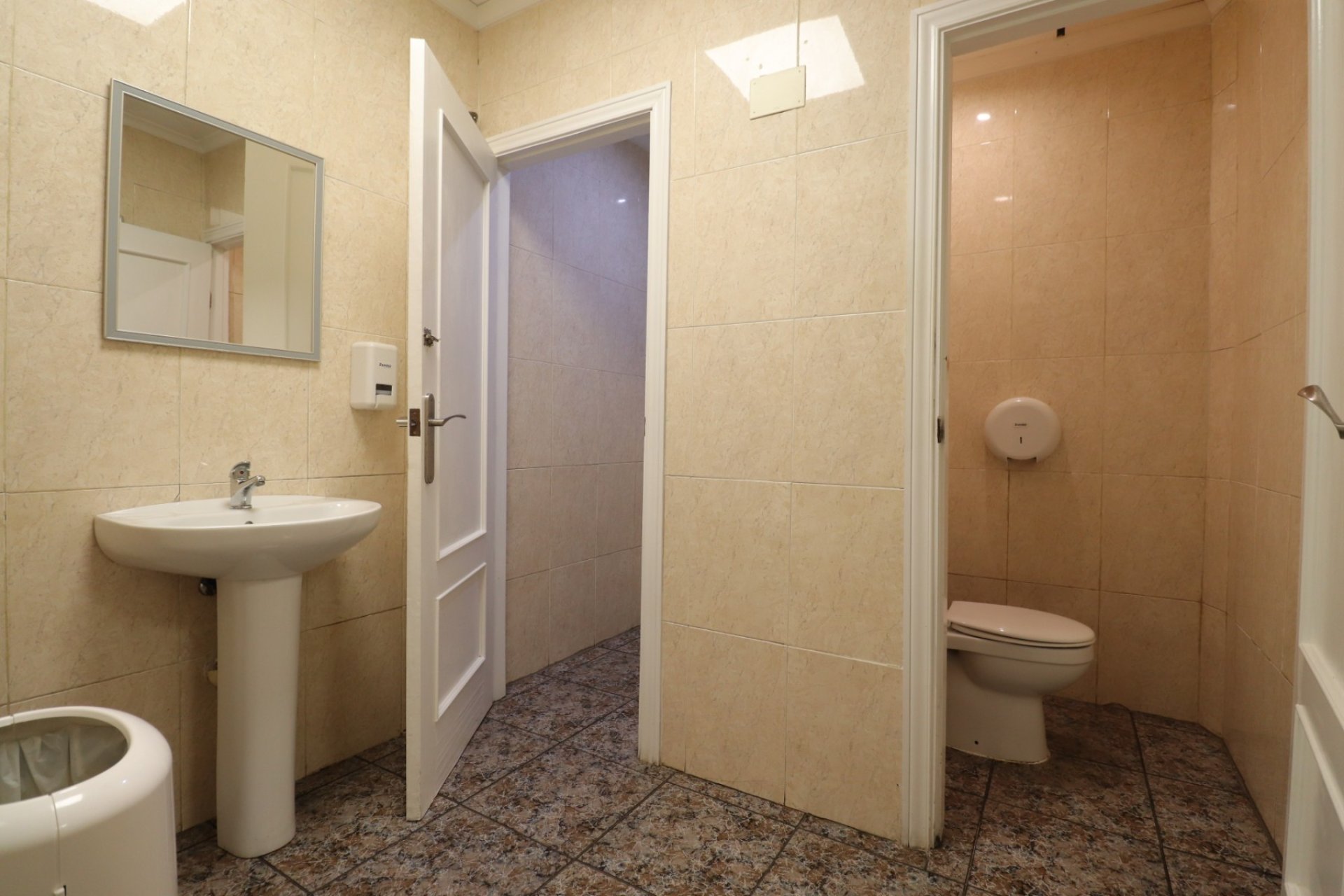 Sale - Commercial - Formentera del Segura - Formentera - Village