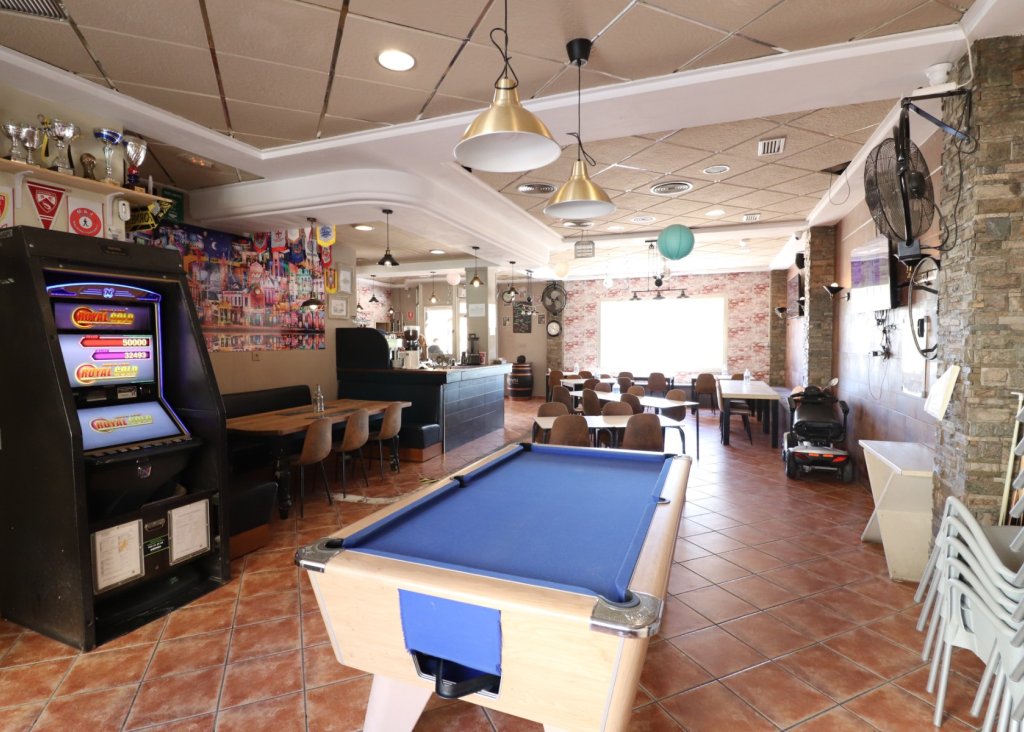 Sale - Commercial - Formentera del Segura - Formentera - Village