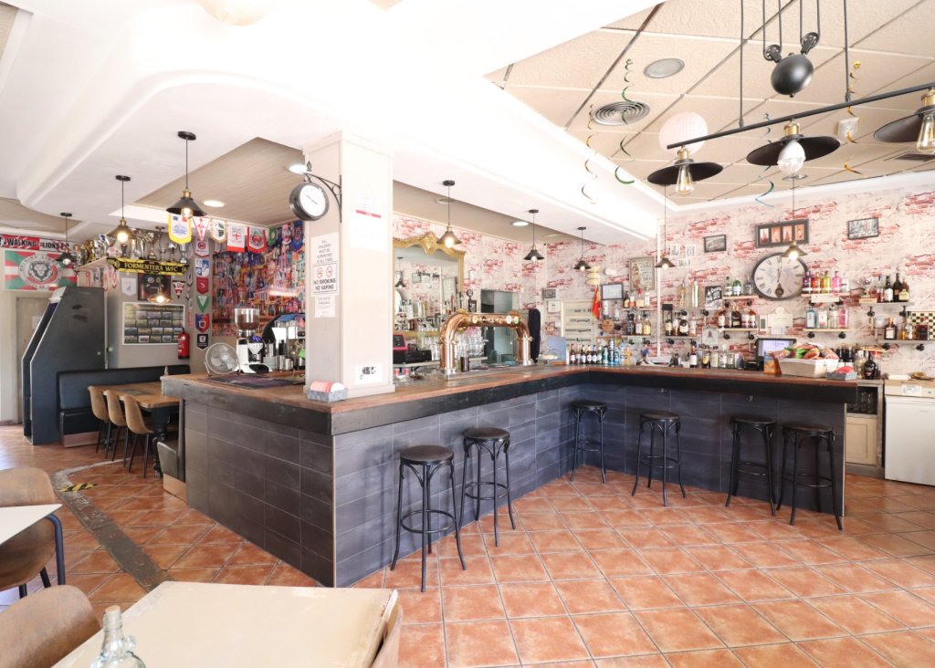 Sale - Commercial - Formentera del Segura - Formentera - Village