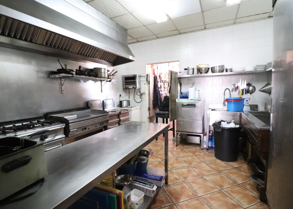 Sale - Commercial - Formentera del Segura - Formentera - Village