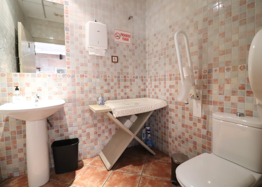 Sale - Commercial - Formentera del Segura - Formentera - Village