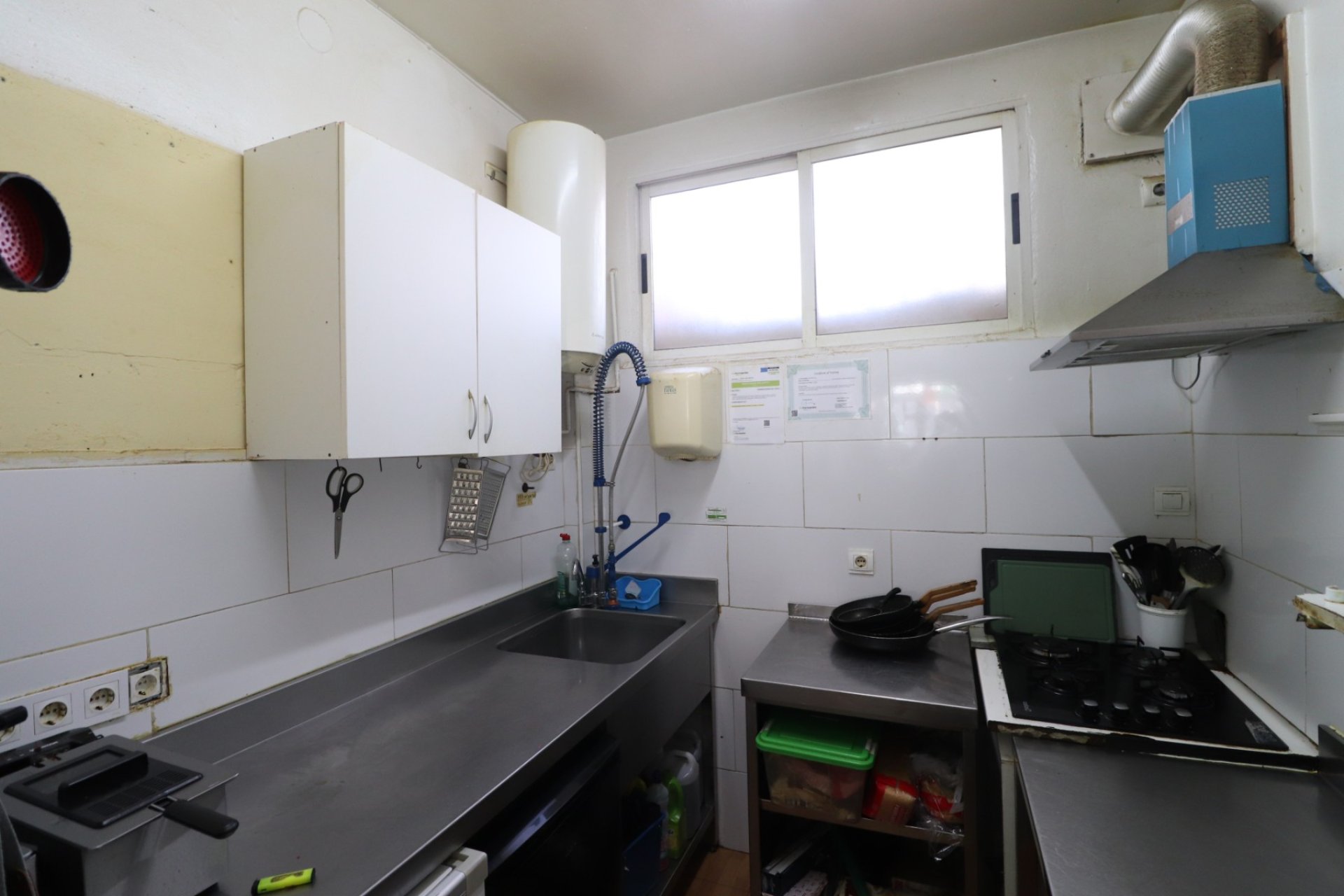 Sale - Commercial (Freehold) - Torrevieja - El Chaparral