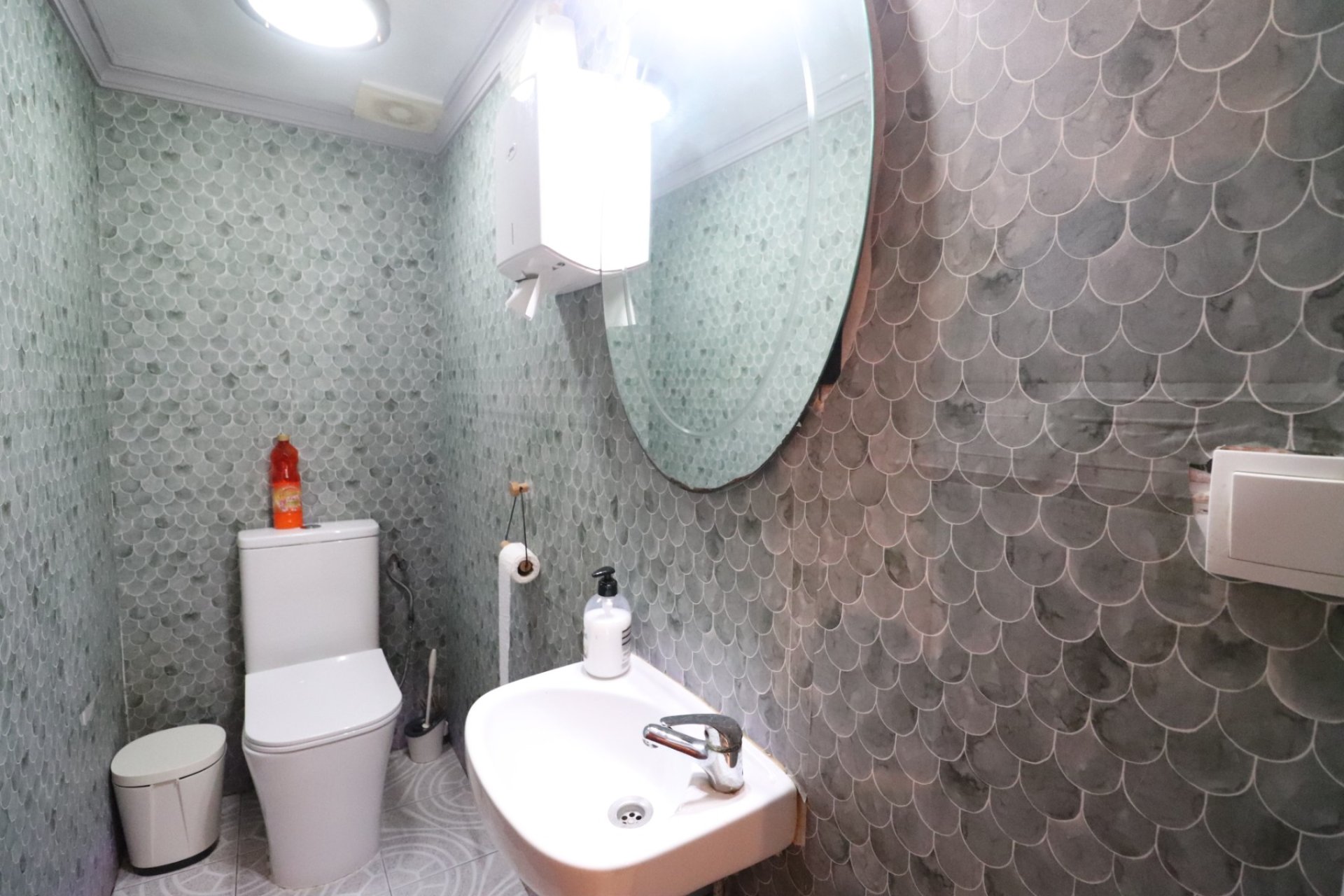 Sale - Commercial (Freehold) - Torrevieja - El Chaparral