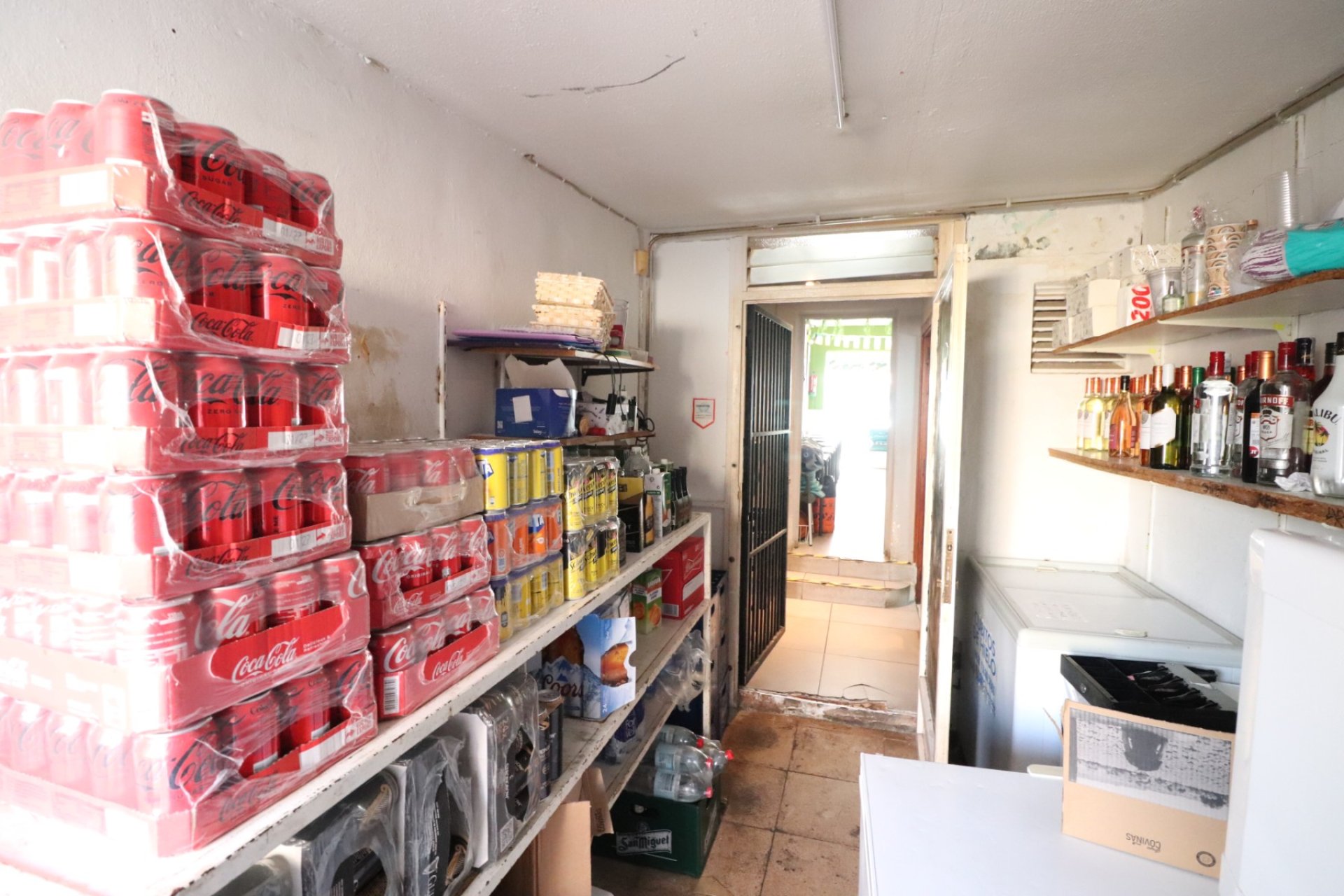 Sale - Commercial (Freehold) - Torrevieja - El Chaparral
