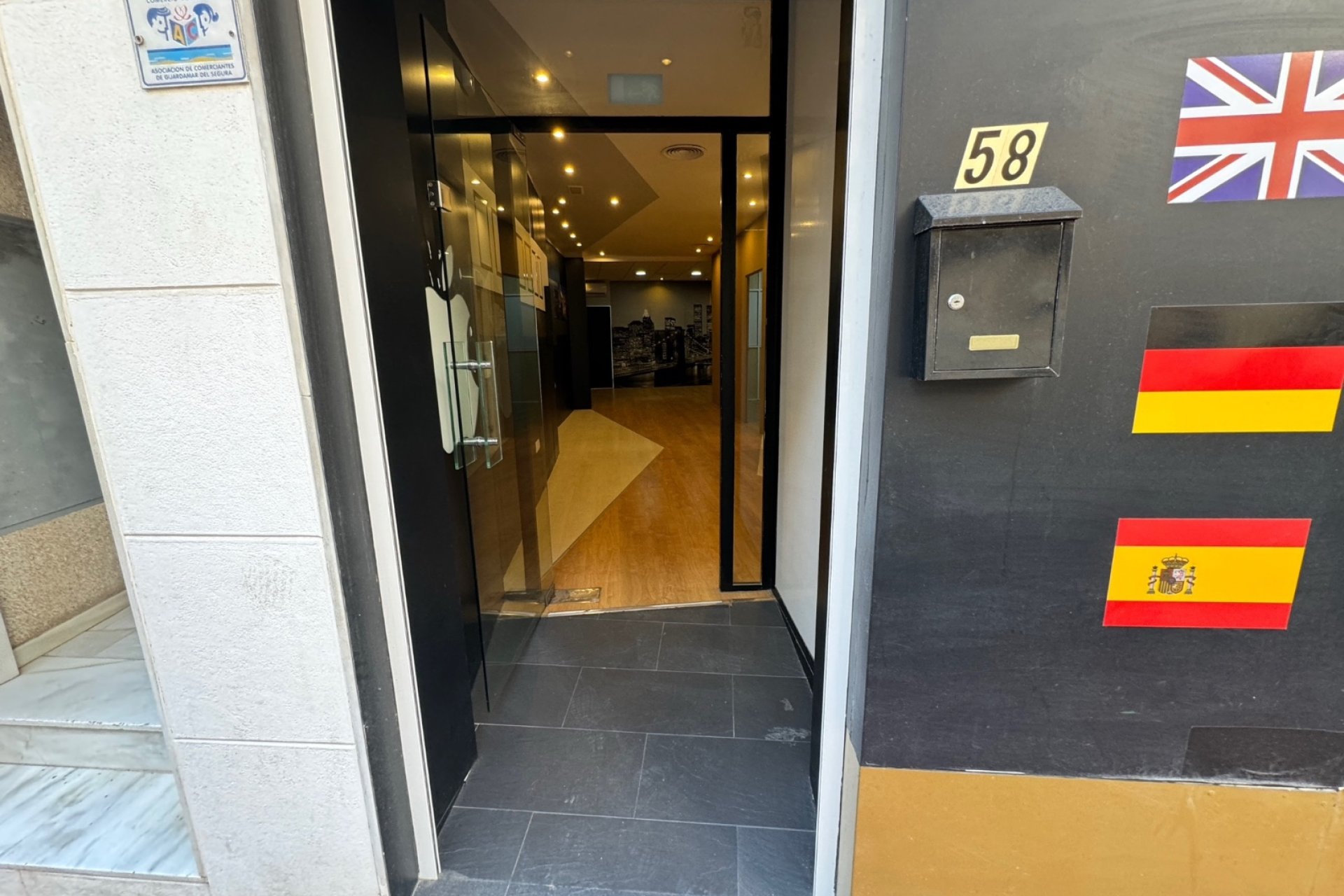 Sale - Commercial - Guardamar del Segura