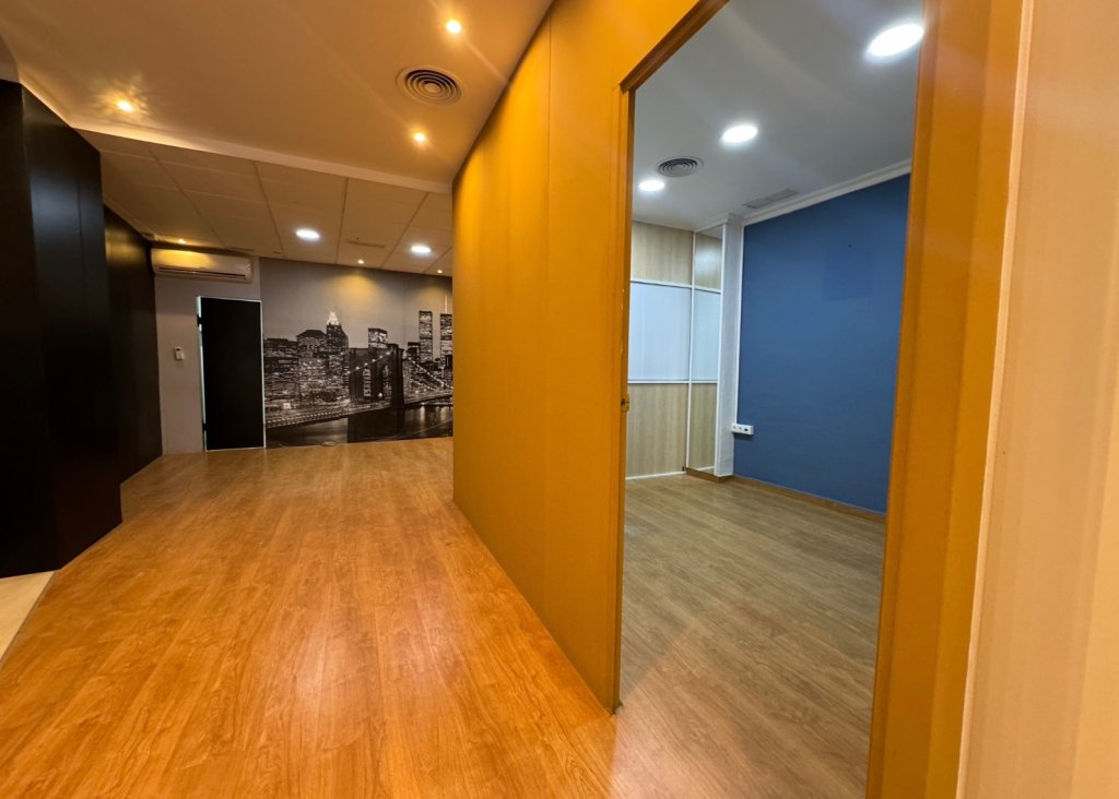 Sale - Commercial - Guardamar del Segura