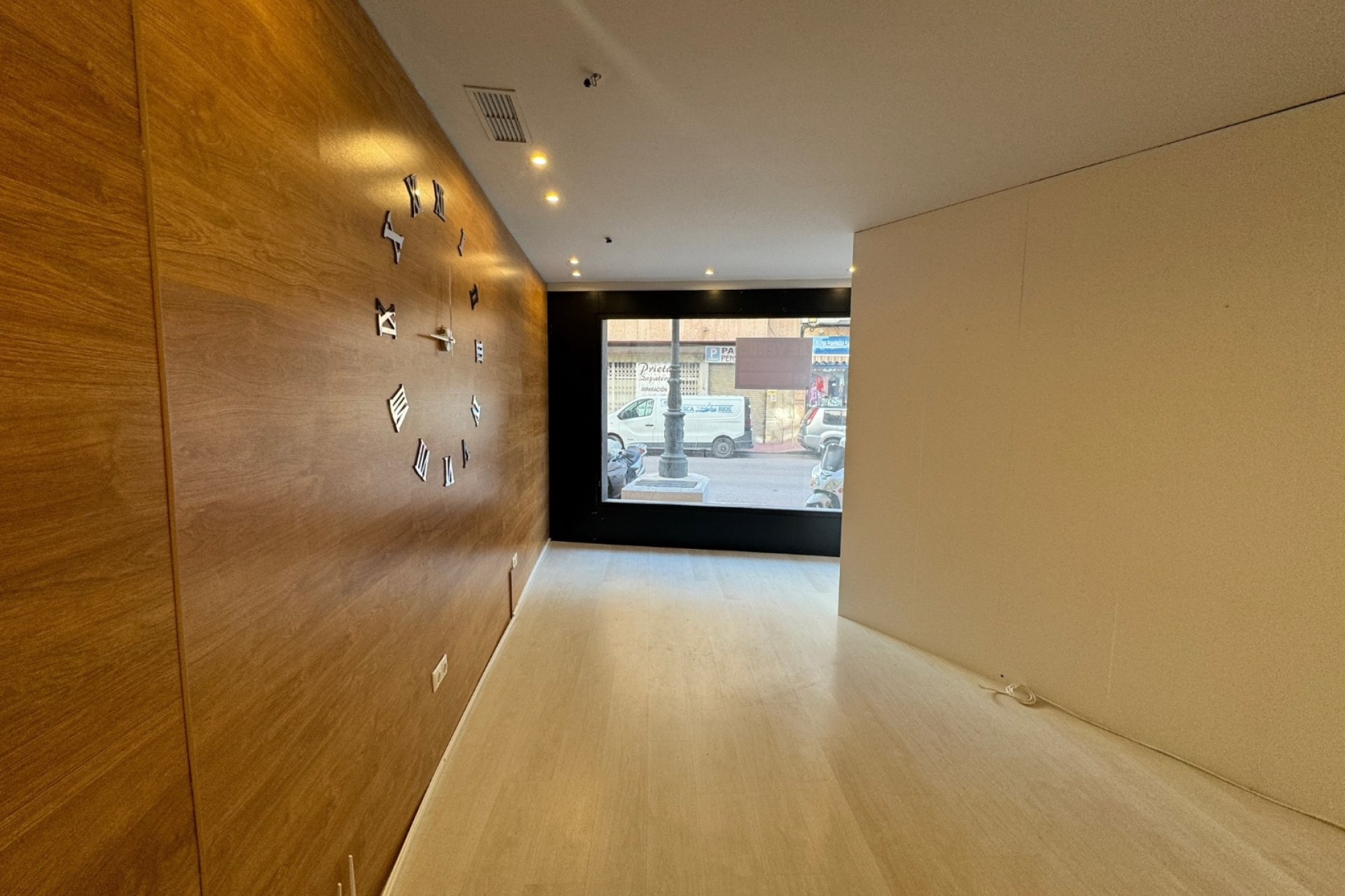 Sale - Commercial - Guardamar del Segura