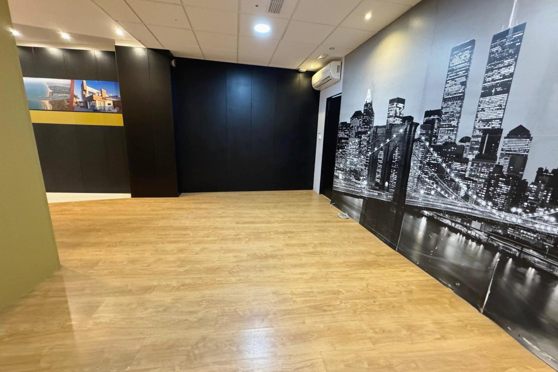 Sale - Commercial - Guardamar del Segura