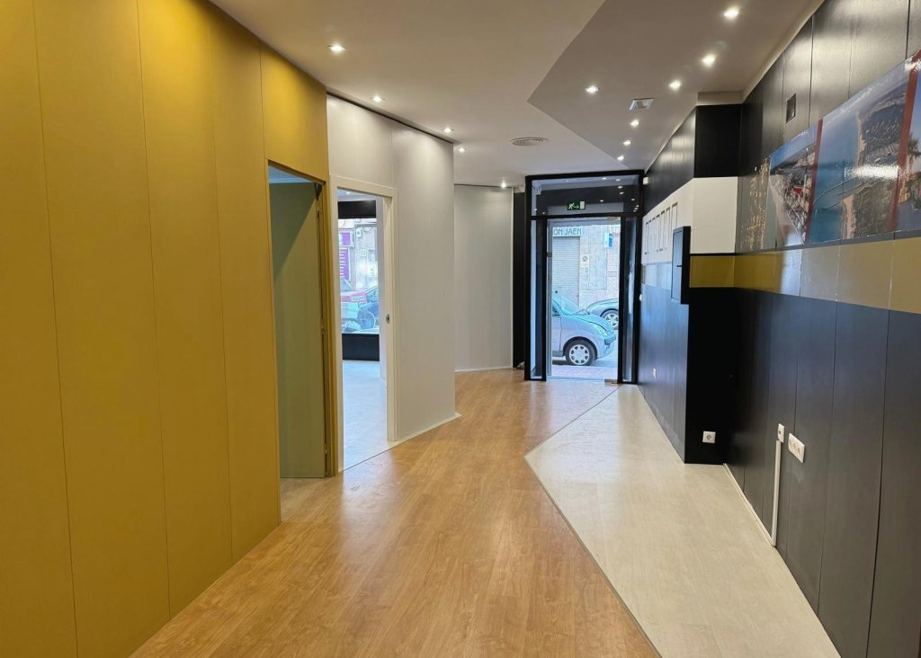 Sale - Commercial - Guardamar del Segura