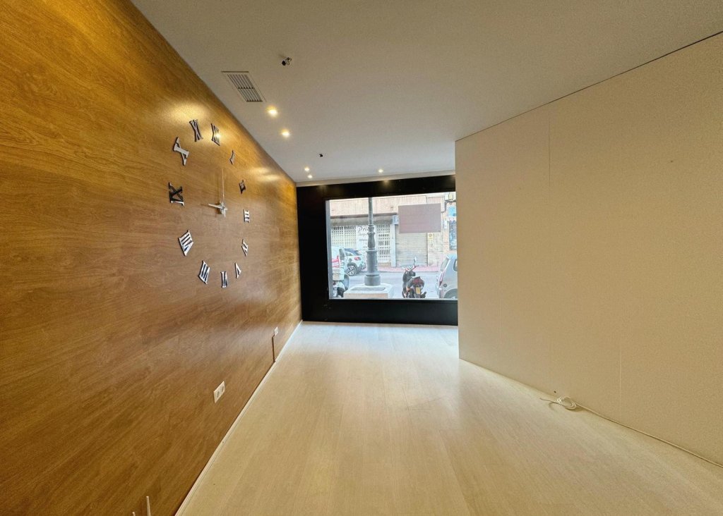 Sale - Commercial - Guardamar del Segura