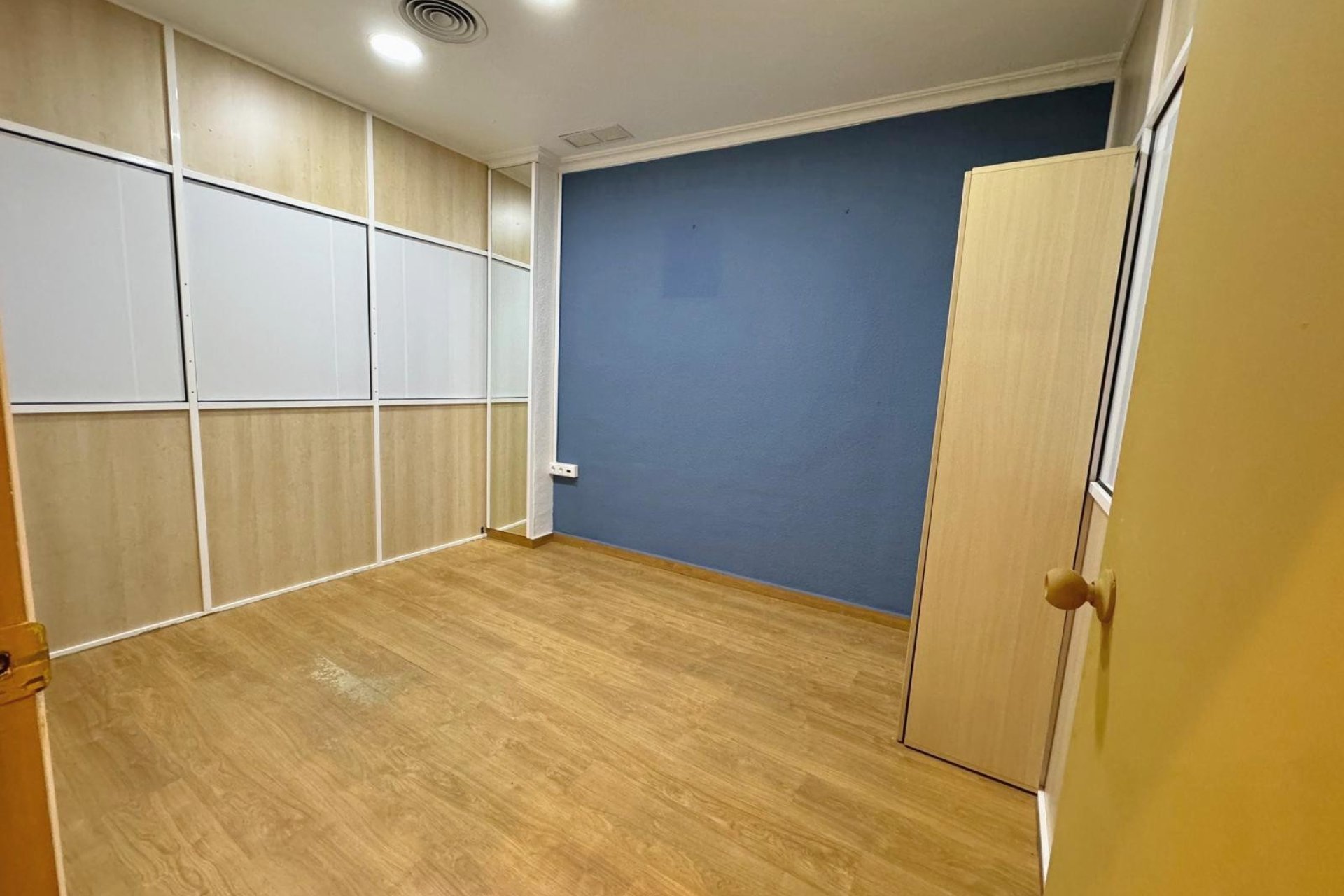 Sale - Commercial - Guardamar del Segura