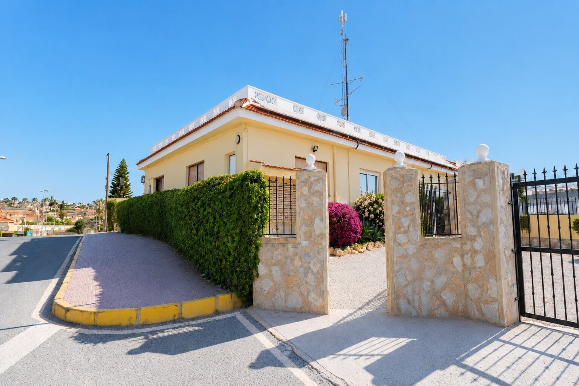 Sale - Commercial (Rental) - Ciudad Quesada - Rojales
