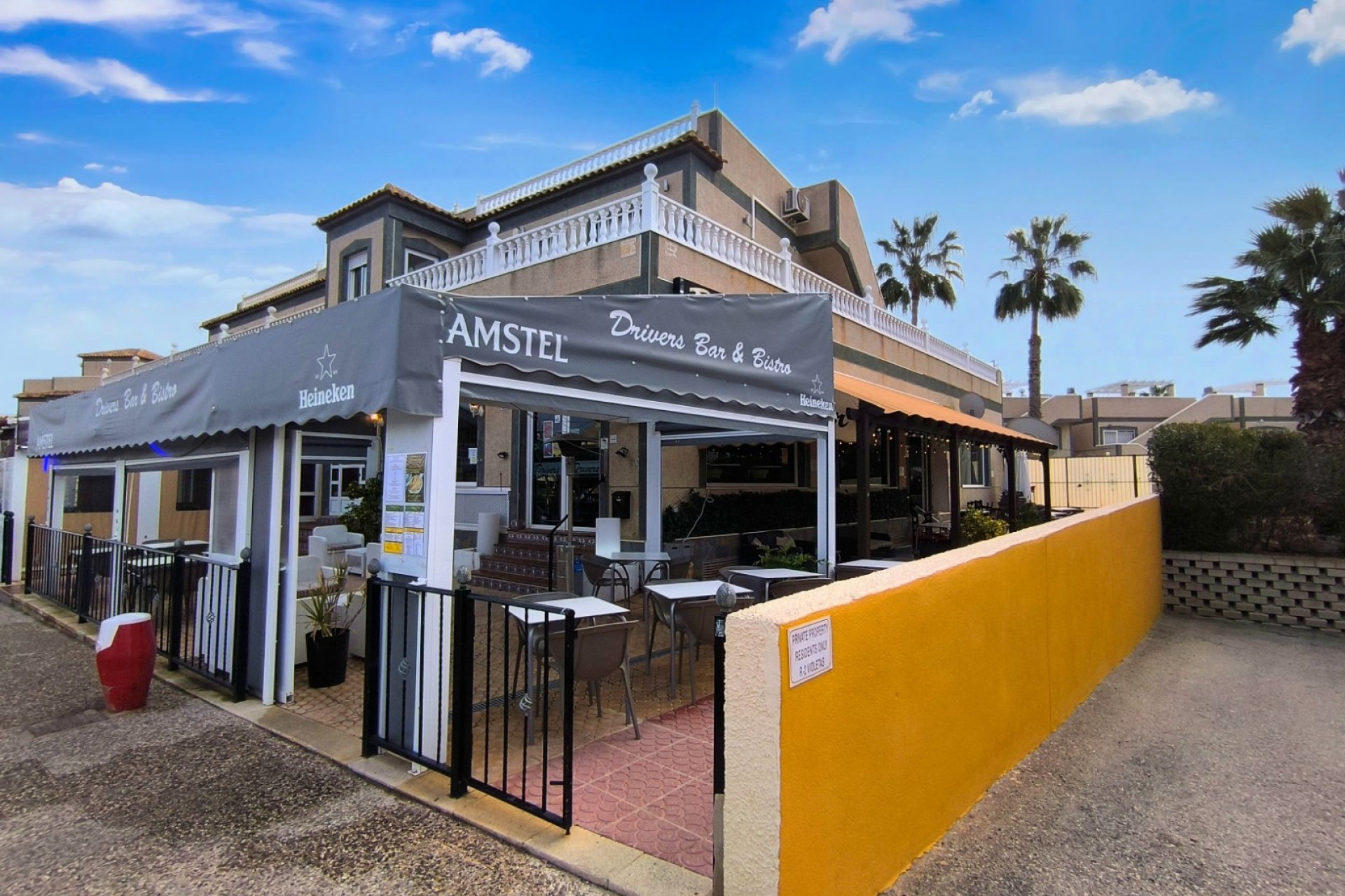 Sale - Commercial - Villamartín