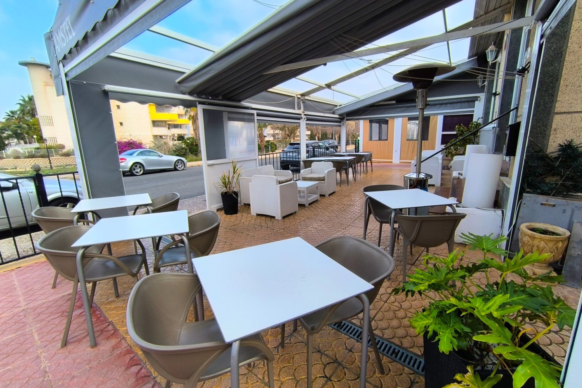 Sale - Commercial - Villamartín