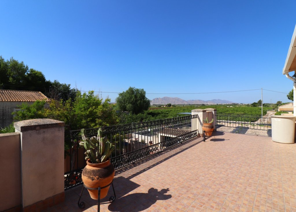 Sale - Finca / Country Property - Albatera - Albatera - Country