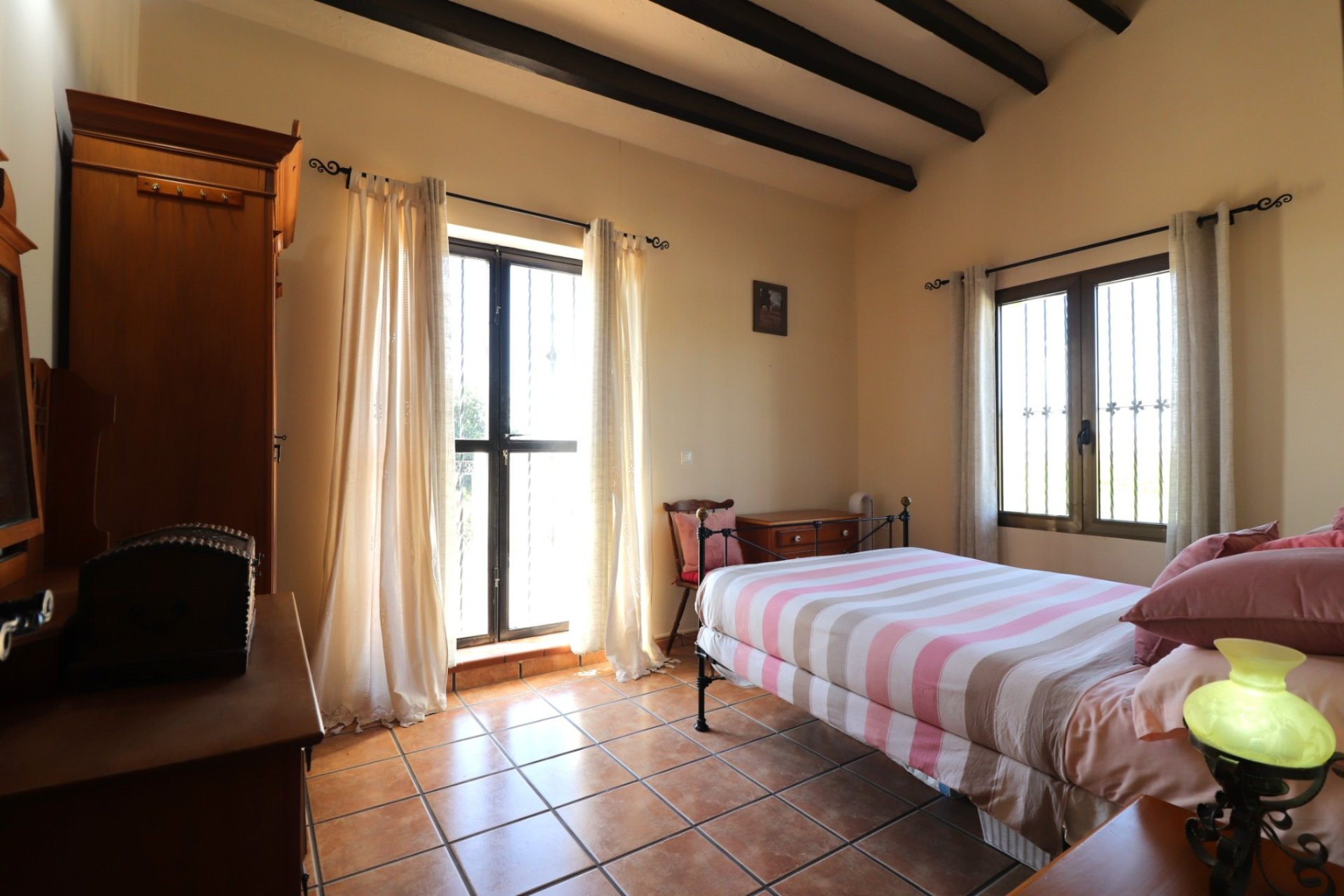Sale - Finca / Country Property - Albatera - Albatera - Country