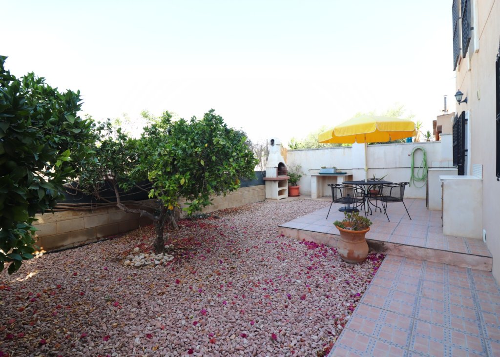 Sale - Finca / Country Property - Albatera - Albatera - Country