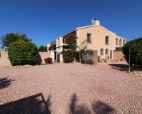 Sale - Finca / Country Property - Albatera - Albatera - Country